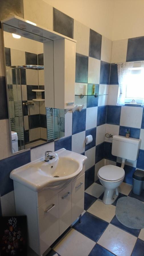 Apartman Vuleta Ražanac Zewnętrze zdjęcie